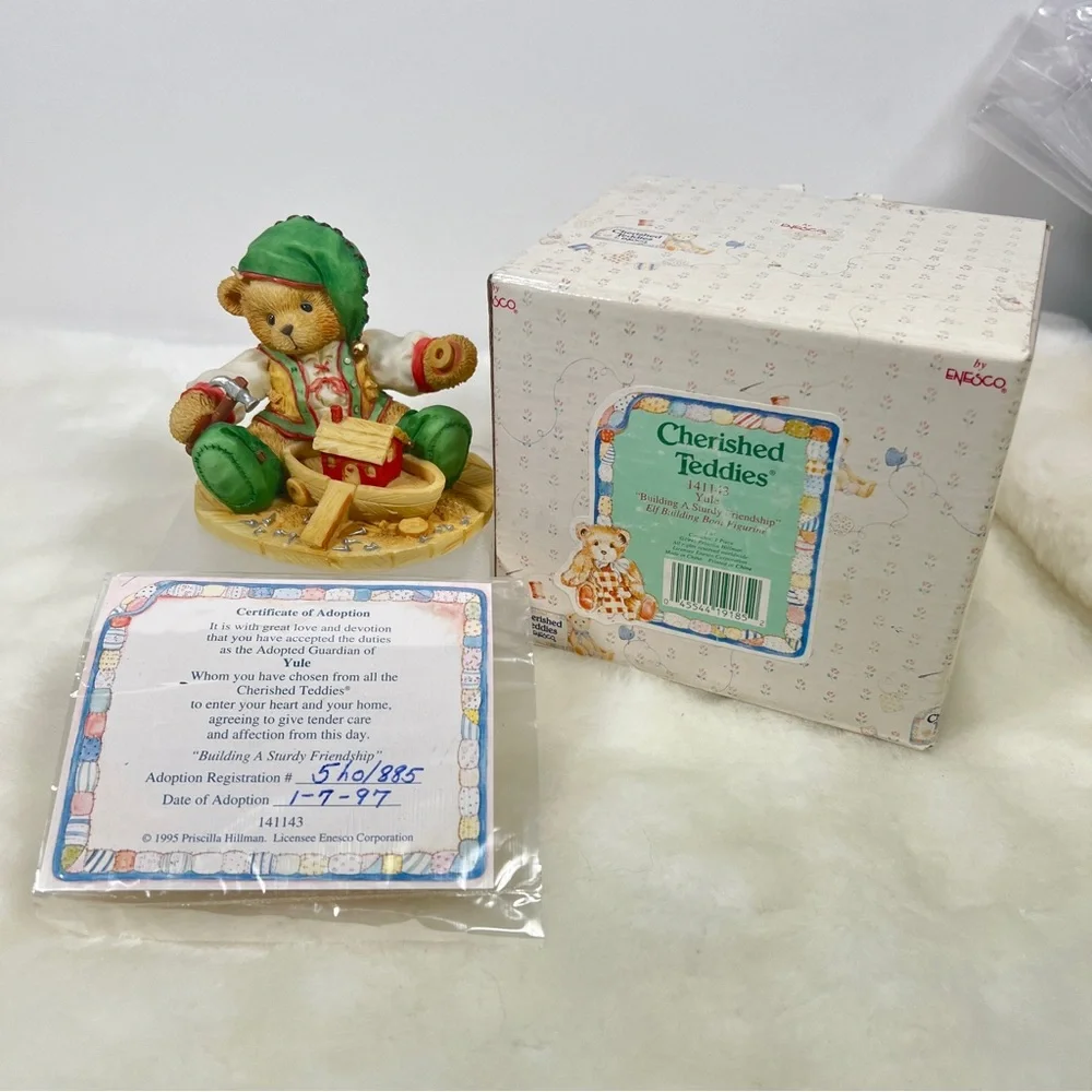 Enesco 1995 Cherished Teddies 